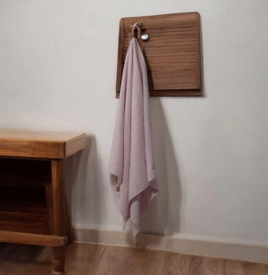 BATH TOWEL